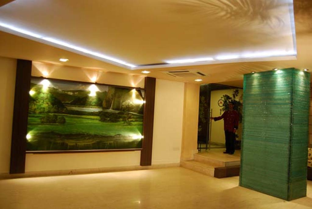לקנאו Hotel Mohan מראה חיצוני תמונה